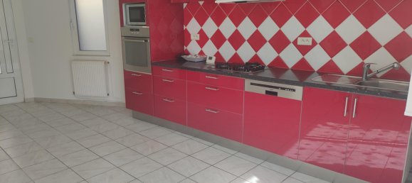 3 bedrooms House in Dourdan, France No. 173694 4