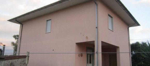 7-Zimmer Wohnung in Pontinia, Italy, Nr. 98639 3