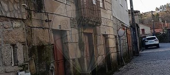 3 bedrooms House in Vila Nova de Paiva, Portugal No. 23229 5