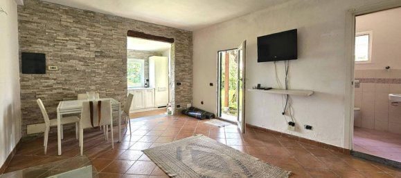 3 rooms Villa in Vezzano Ligure, Italy No. 24726 3