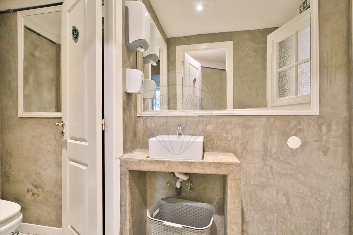 Gewerbliche Immobilie in Sintra, Portugal 93m², Nr. 86257