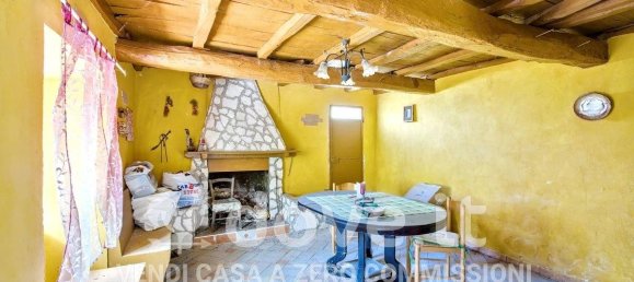 2 bedrooms House in Amaseno, Italy No. 285402 9