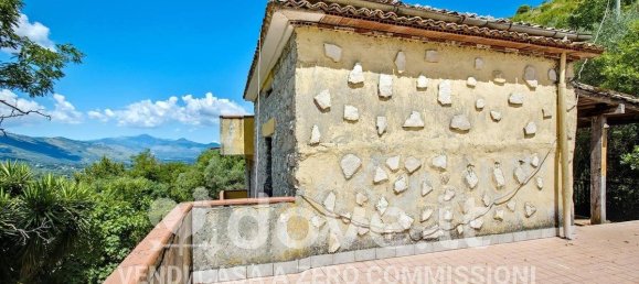 2 bedrooms House in Amaseno, Italy No. 285402 22