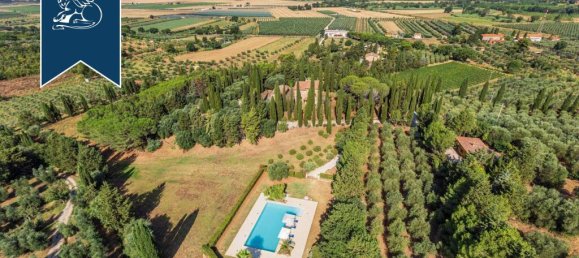 6 bedrooms Villa in Suvereto, Italy No. 54985 2