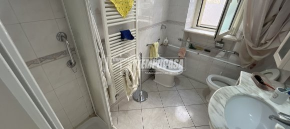 2 chambres Appartement à Pescara, Italy No. 312616 28