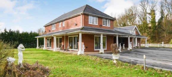 6 غرف نوم منزل في Ammanford, United Kingdom رقم 2293 8