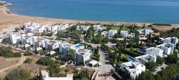 4 Schlafzimmer Villa in Polis, Cyprus, Nr. 19185 8