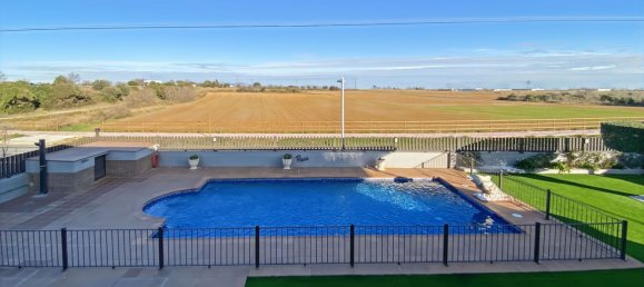 4 bedrooms House in Vilamalla, Spain No. 78987 26