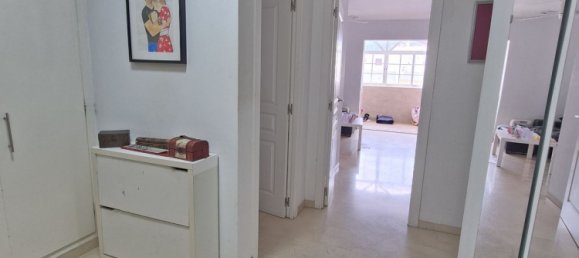 Квартира с 4 спальнями в Эстепона, Испания № 136651 8