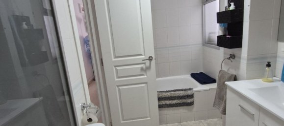 Квартира с 4 спальнями в Эстепона, Испания № 136651 14