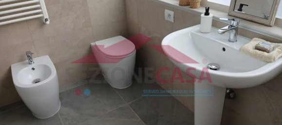 3 rooms Apartment in Saronno, Italy No. 237005 11