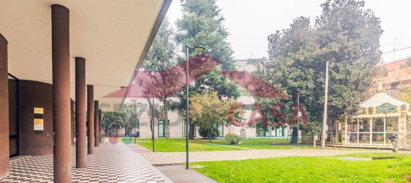 3 rooms Apartment in Saronno, Italy No. 237005 30