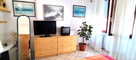 4 bedrooms Apartment in Massa, Italy No. 326478 19