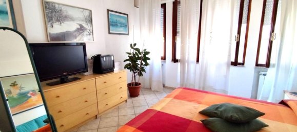 4 bedrooms Apartment in Massa, Italy No. 326478 21