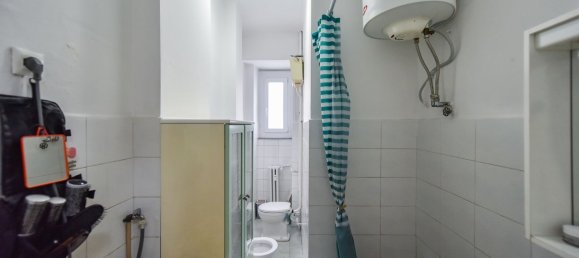 2 rooms Apartment in Turin, Italy No. 12681 14