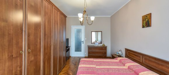 2 rooms Apartment in Turin, Italy No. 12681 7