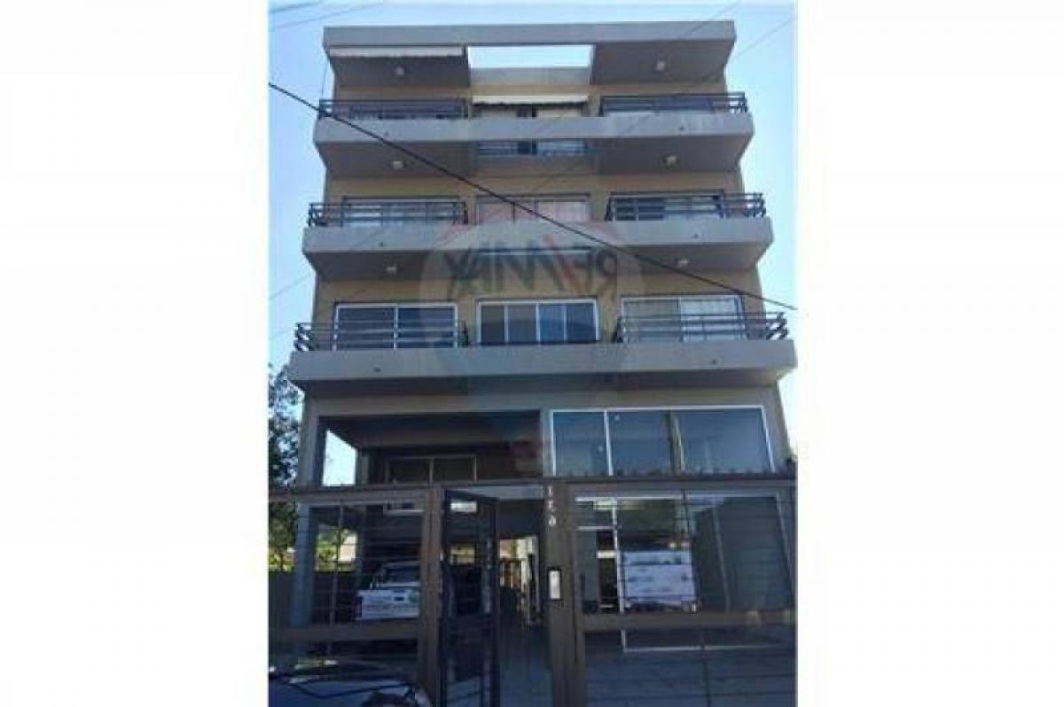 Estudio en Pilar, Argentina No. 9491