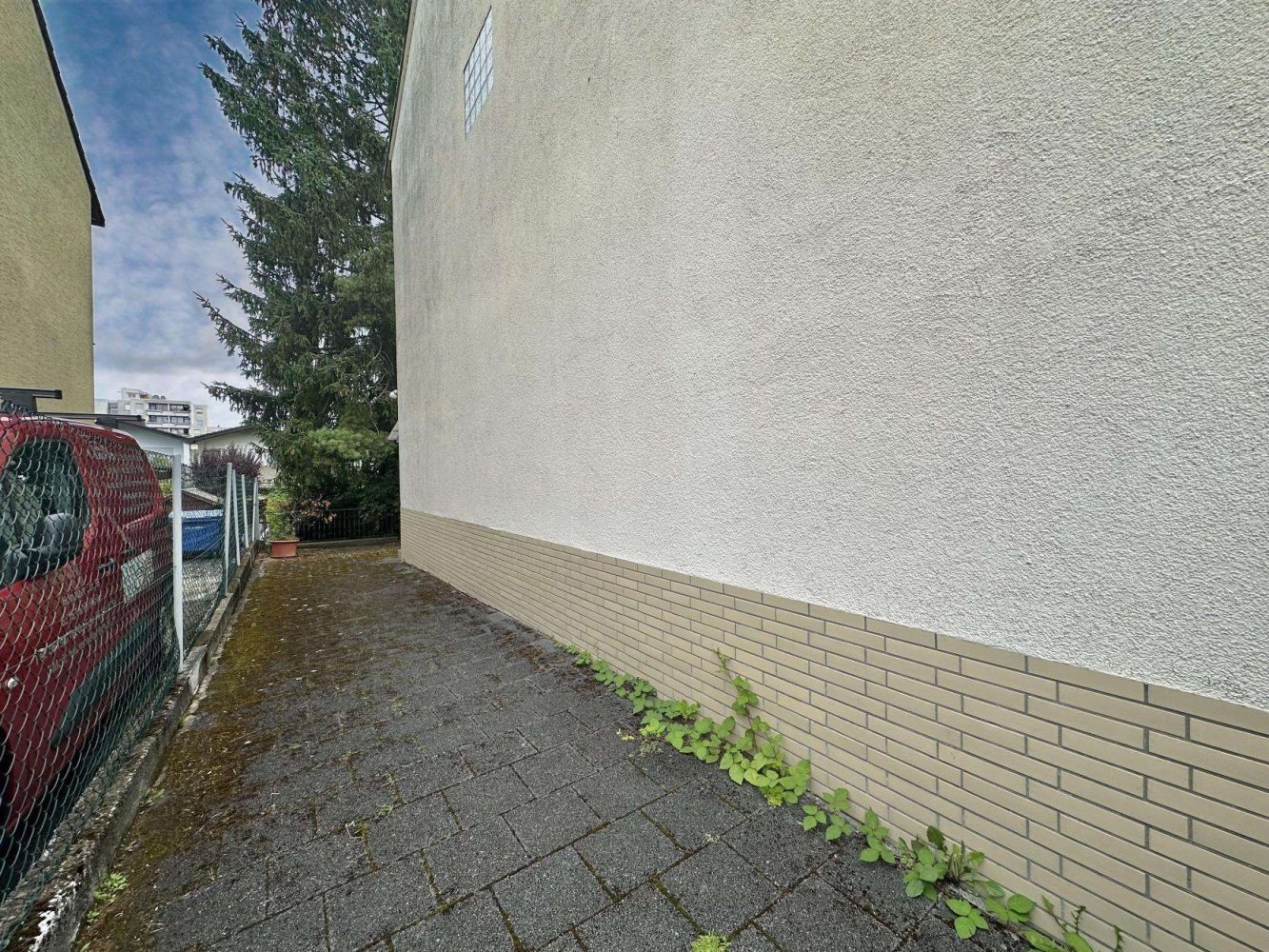 5 Schlafzimmer Gebäude in Offenbach, Germany, Nr. 277394