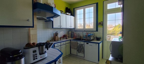 3 bedrooms House in Saint-Claud, France No. 340140 7