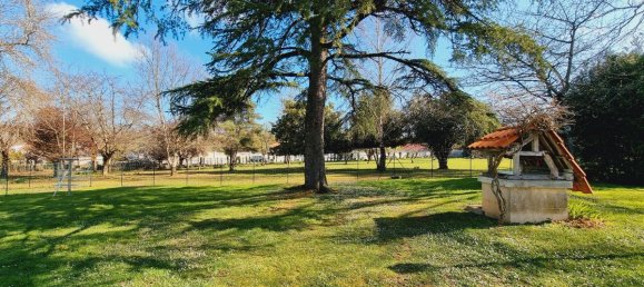 3 bedrooms House in Saint-Claud, France No. 340140 16