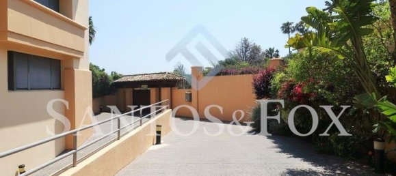 Dúplex de 2 dormitorios en Marbella, Spain No. 47365 18