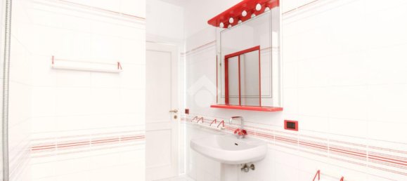 Villa de 5 habitaciónes en Porto San Giorgio, Italy No. 107441 33