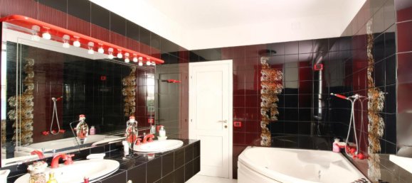 Villa de 5 habitaciónes en Porto San Giorgio, Italy No. 107441 32