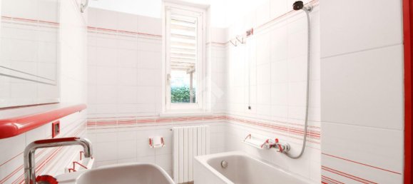 Villa de 5 habitaciónes en Porto San Giorgio, Italy No. 107441 34