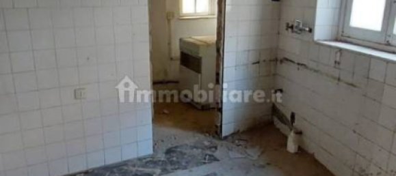 2 bedrooms Apartment in Arezzo, Italy No. 284515 10