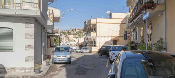 2-salle Maison à Messina, Italy No. 173722 19