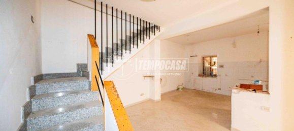 2-salle Maison à Messina, Italy No. 173722 22