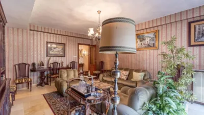 5 chambres Appartement à Granada, Spain No. 269892