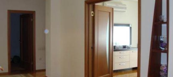 4 bedrooms Apartment in Baku, Azerbaijan No. 760 5