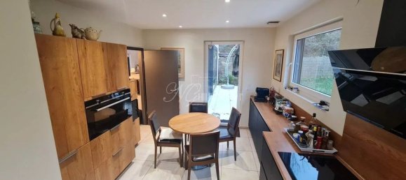 3 bedrooms House in Thionville, France No. 46340 10