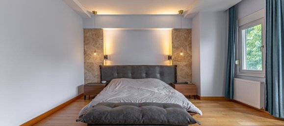 Villa 8+2 in Lara, Turkey No. 11020 2