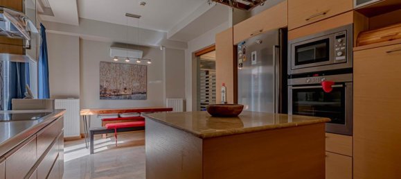 Villa 8+2 in Lara, Turkey No. 11020 9