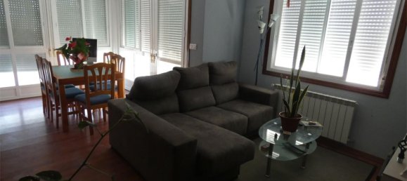 3 bedrooms Apartment in Ourense, Spain No. 175901 7