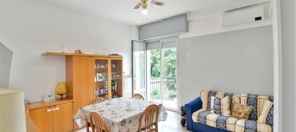 3-Zimmer Wohnung in Carate Brianza, Italy, Nr. 334558 2