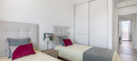 Casa de 4 dormitorios en Albufeira, Portugal No. 67710 2