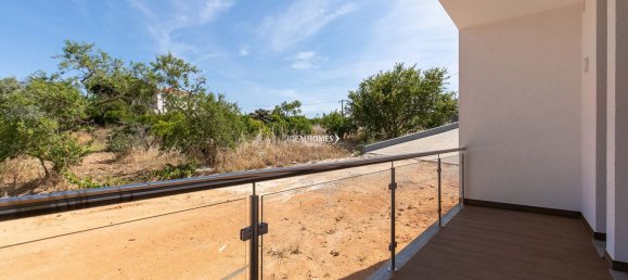 Casa de 4 dormitorios en Albufeira, Portugal No. 67710 26