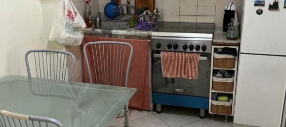 4 rooms House in Carrara, Italy No. 35703 16