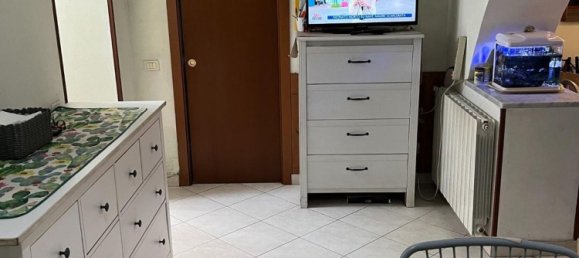 4 rooms House in Carrara, Italy No. 35703 13