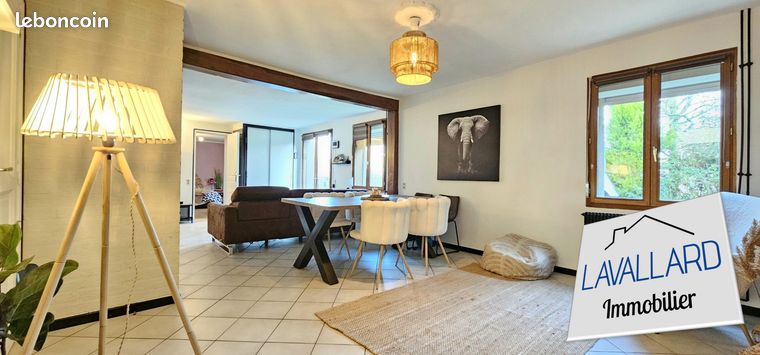 Casa de 3 dormitorios en Rubempre, France No. 304287