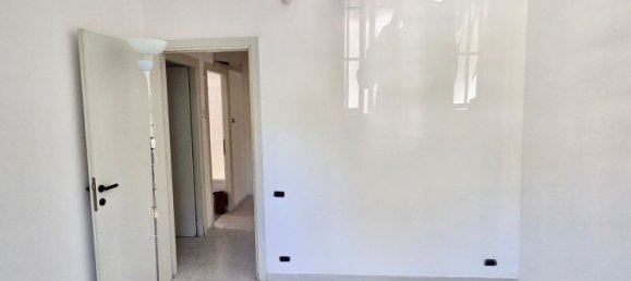 2 bedrooms Apartment in Rome, Italy No. 377571 23