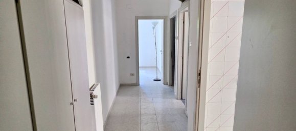 2 bedrooms Apartment in Rome, Italy No. 377571 6