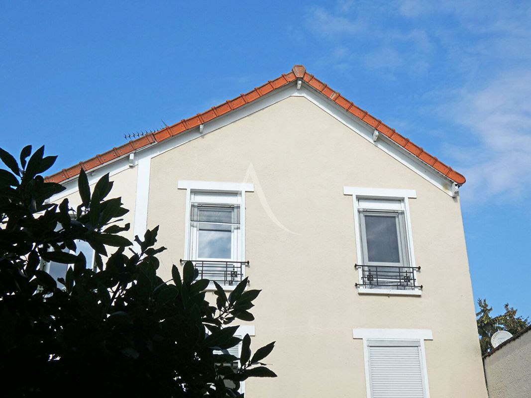 1 غرف نوم شقة في Villemomble, France رقم 162601