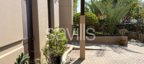 5 bedrooms Villa in Muwaileh, UAE No. 14989 12
