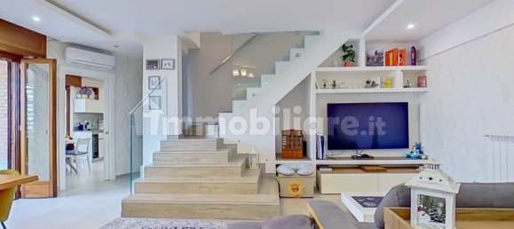 Penthouse T3 em Pomezia, Italy N.º 188226 10