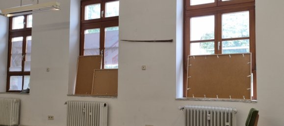 13-salle Bâtiment à Aschaffenburg, Germany No. 356817 24