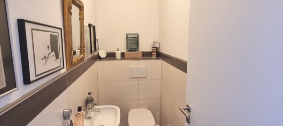 13-salle Bâtiment à Aschaffenburg, Germany No. 356817 5